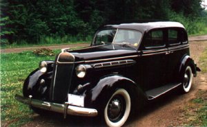 1936_Chrysler_Airstream1.jpeg
