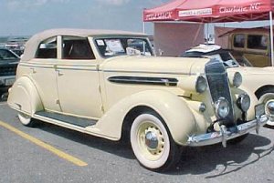1936 Chrysler Airsteam.jpg